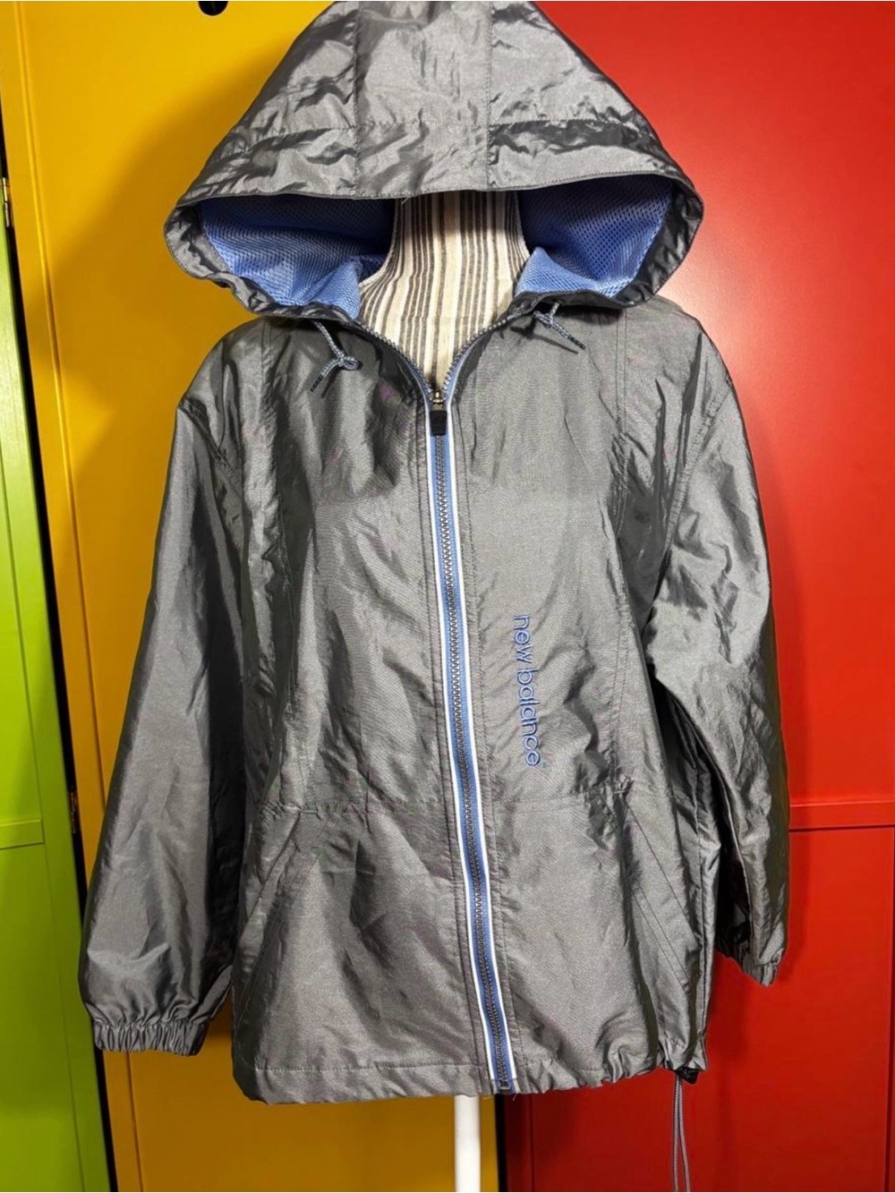 Vintage Y2K silver and blue new balance full zip light jacket